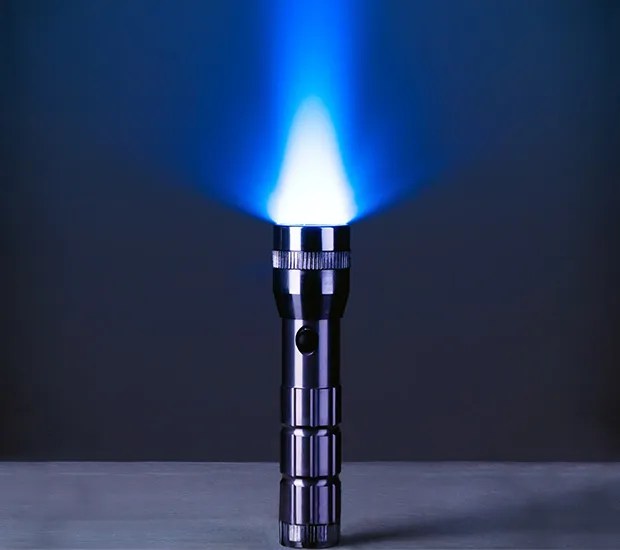 Flashlight Beam Guide Long Throw and Flood Maytown